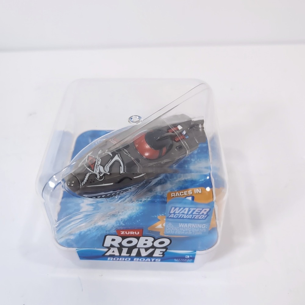 Zuru Robo Alive Robo Boat Blue Robotic Water Activated Shark Face - Picture 5 of 6